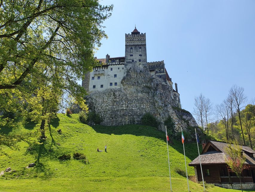 Bran Castle & Peles Castle - Premium Private Tour - Main Stops