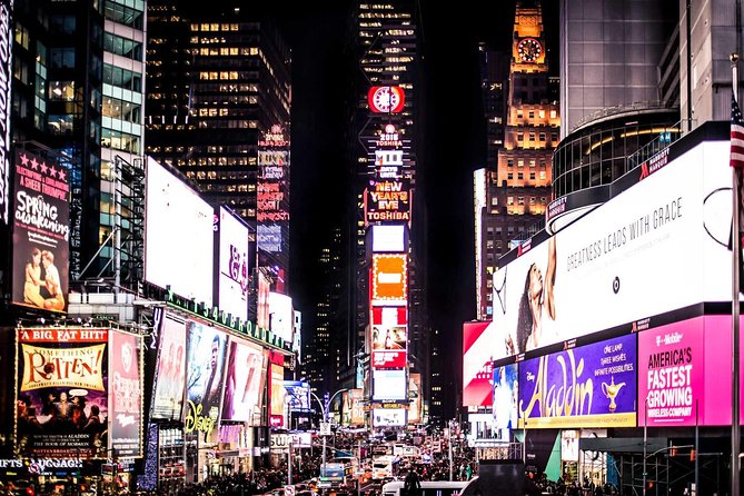 Broadway Theaters and Times Square With a Theater Professional - Positive Feedback and Reviews