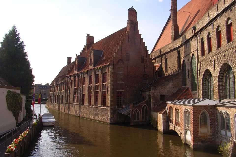 Bruges: Bruges Private Walking Tour - Last Words