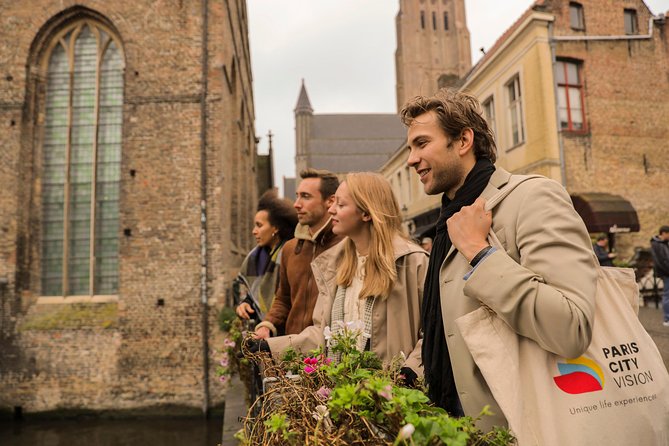 Bruges Day Trip With Audio Guide Option From Paris - Tour Options and Recommendations