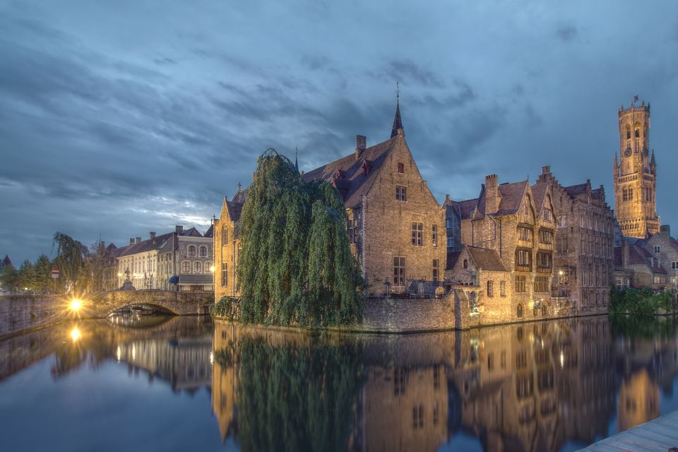 Bruges: First Discovery Walk and Reading Walking Tour - Activity Details and Requirements