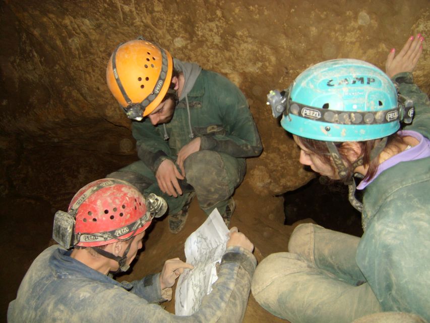 Budapest: Adventure Caving Tour With Guide - Customer Satisfaction and Reviews