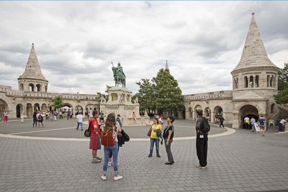 Budapest: Castle District Walk With Matthias Church Entry - Customer Reviews