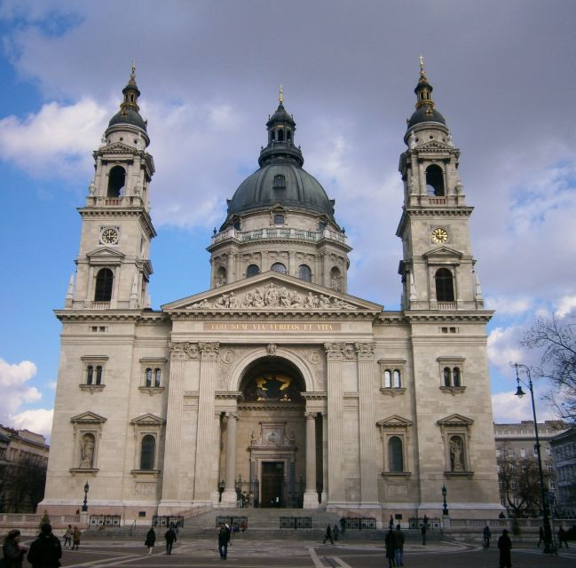 Budapest: City Tour Like a Local - Participant Selection and Date