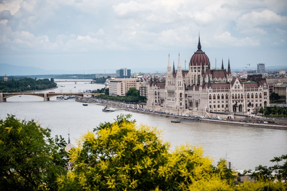 Budapest: Private 4-Hour Walking Tour With a Local - Product ID and Additional Information