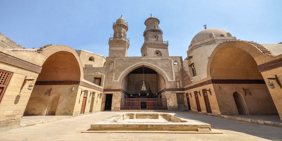 Cairo: Full-Day Islamic and Coptic Private Tour With Lunch - Location and Key Sites