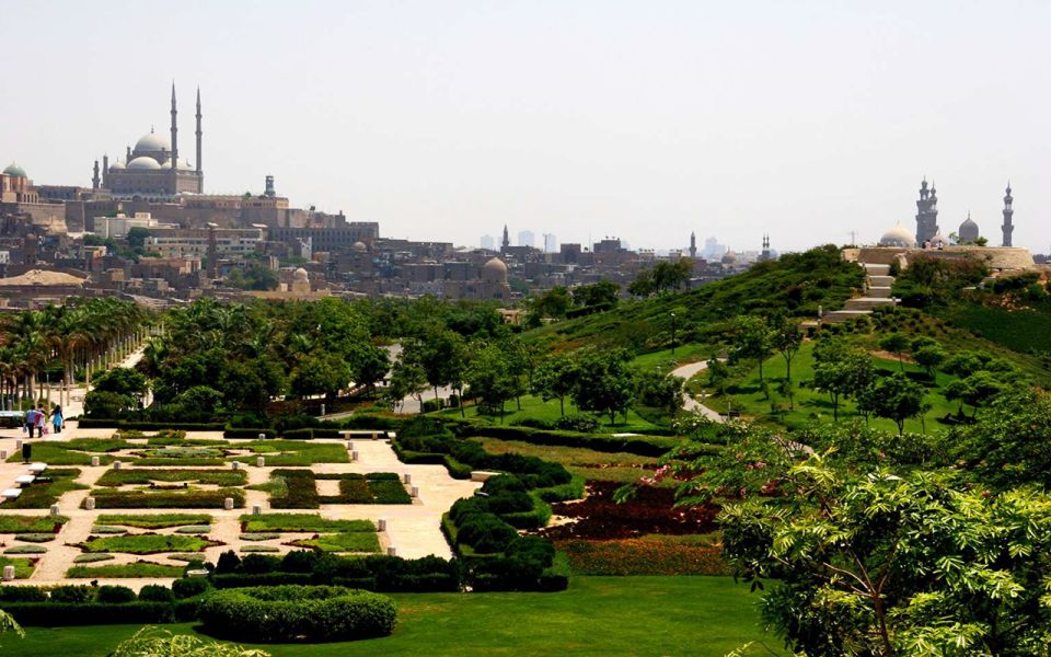 Cairo: Guided Tour of El Moez Street and Al Azhar Park - Dinner at Al Azhar Park