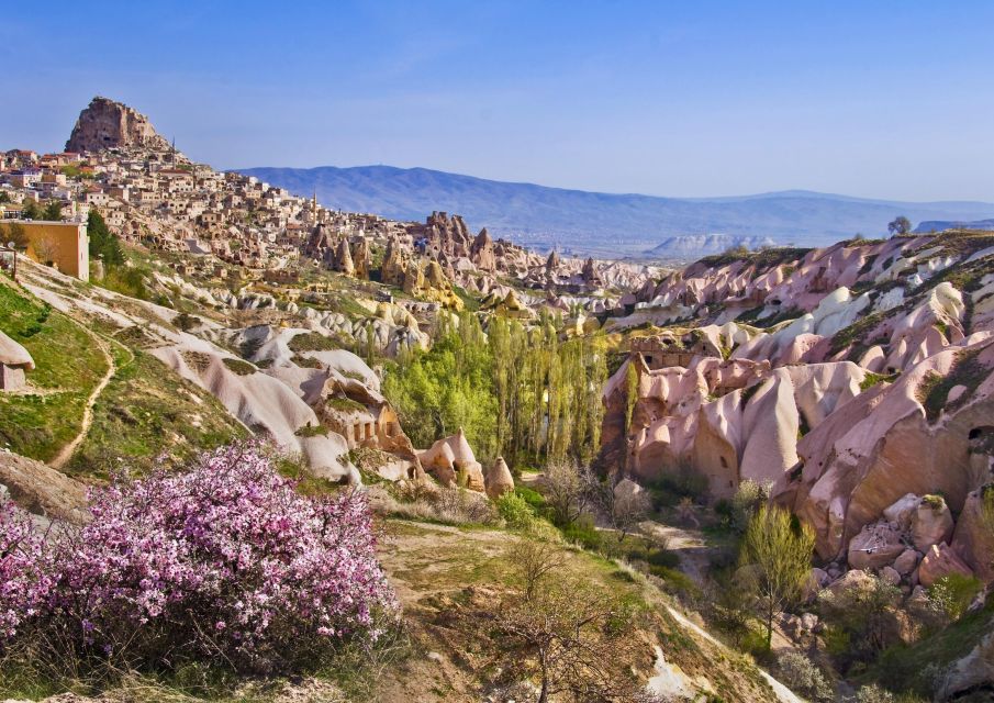 Cappadocia: Highlights of Cappadocia With Japanese Guide - Ozkonak Underground City Exploration
