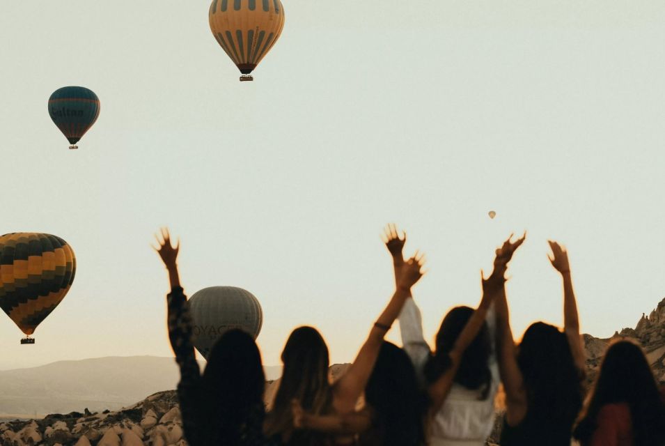 Cappadocia: Sunrise Balloon Watching Tour With Photographer - Experience Highlights and Photography Opportunities