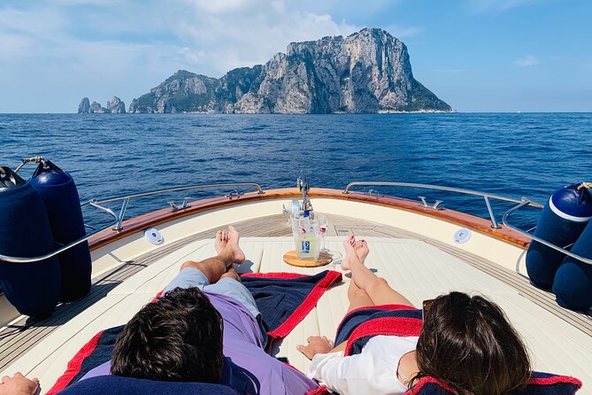 Capri Boat Tour Full Day - Meeting and Pickup
