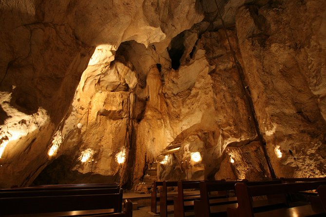 Capricorn Caves Cathedral Cave Tour - Reviews and Testimonials