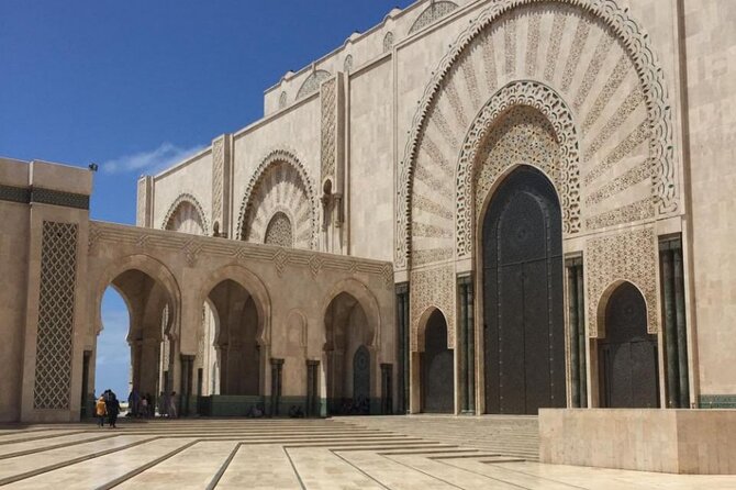 Casablanca Guided Private Tour Including Mosque Entrance - Tour Highlights