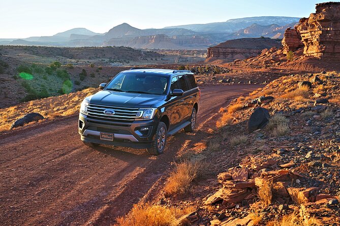 Cathedral Valley, Capitol Reef, Private 4X4 Trip - Booking Details and Assistance