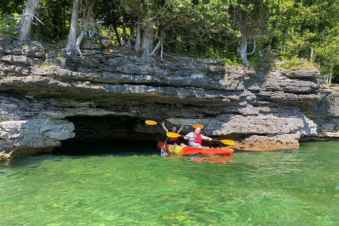 Cave Point Kayak Tour - Reviews and Ratings