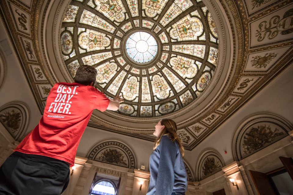 Chicago: Food, History and Architecture Tour With Tastings - Architectural Marvels and Skyline Views