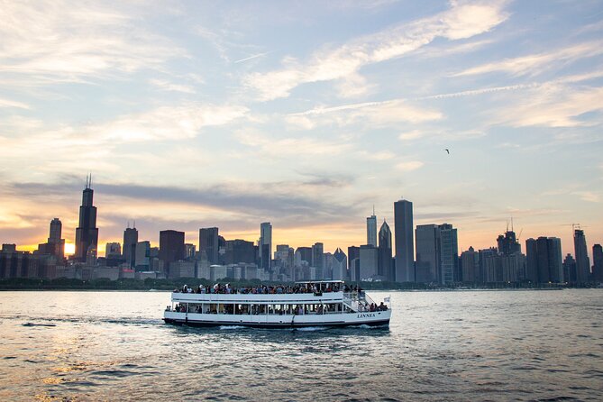 Chicago Lake Michigan Sunset Cruise - Staff and Service