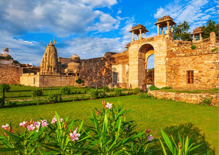 Chittorgarh Trails (Guided Full Day Tour From Udaipur) - Pickup and Drop-off Information