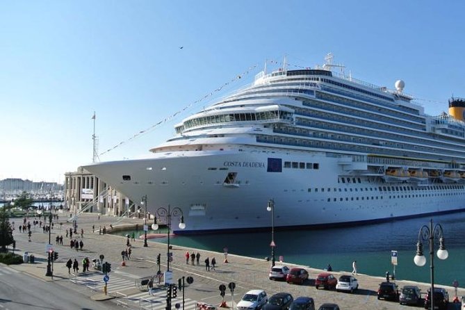Civitavecchia Cruise Ship Port to Rome Hotel Private Transfer - Pickup Point Details