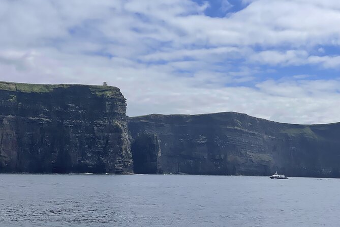 Cliffs of Moher Tour Including Wild Atlantic Way and Galway City - Local Cuisine Experience