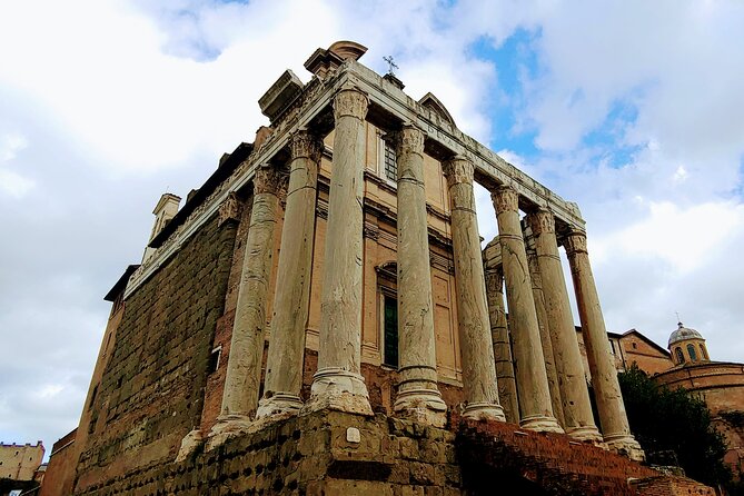 Colosseum Guided Tour With Roman Forum and Palatine Hill - Skip-the-Line Advantage