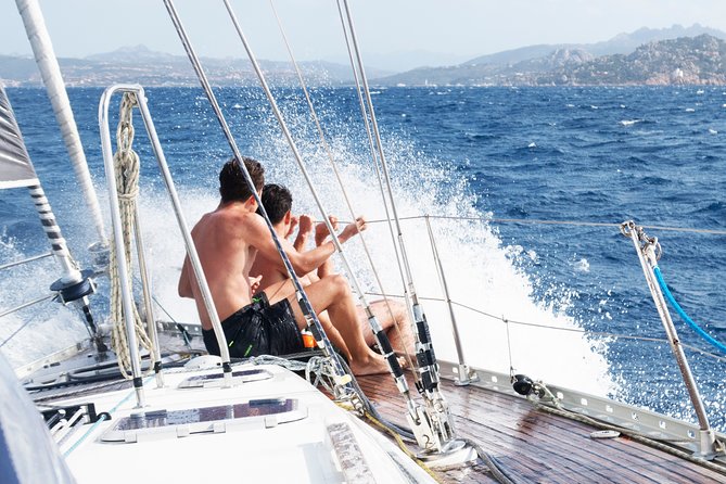 Daily Sailing With Exclusive Boat in the Arcipleago of La Maddalena - Dining Experience