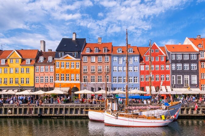 Danish Beer Tasting Tour of Copenhagen Nyhavn Pubs - Legal Drinking Age and Policy