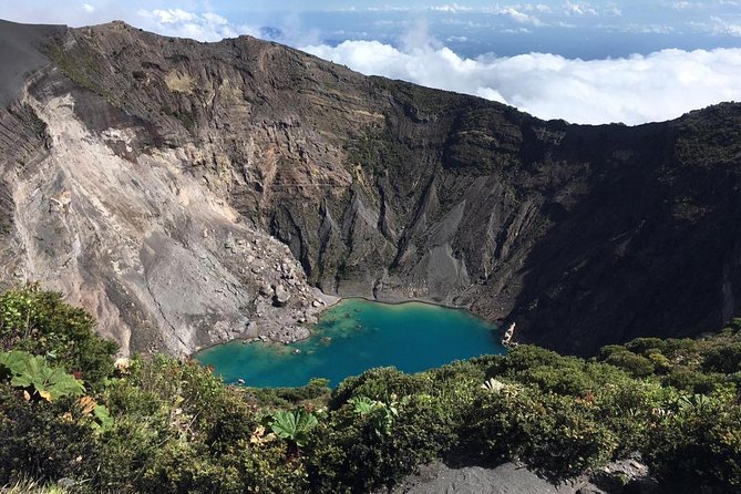 Day Tour of Central Costa Rica: Volcanoes, Coffee, and More  - San Jose - Traveler Engagement