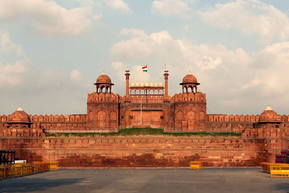 Delhi Full Day Tour With Experience Guide - Sightseeing Itinerary