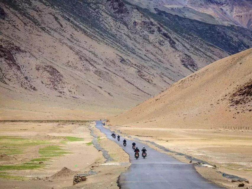 Delhi Srinagar Leh Manali Delhi Bike Trip 14 Days - Day 7: Nubra Valley to Pangong Tso