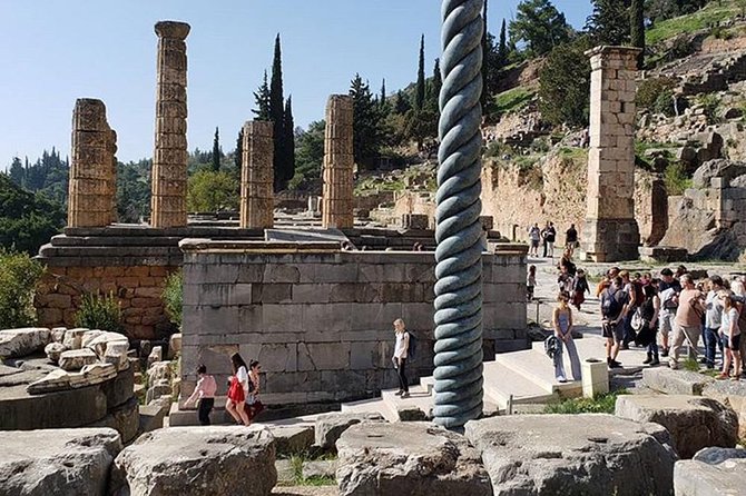 Delphi Full Day Private Trip From Athens With Lunch Overlooking the Sea - Lunch Details