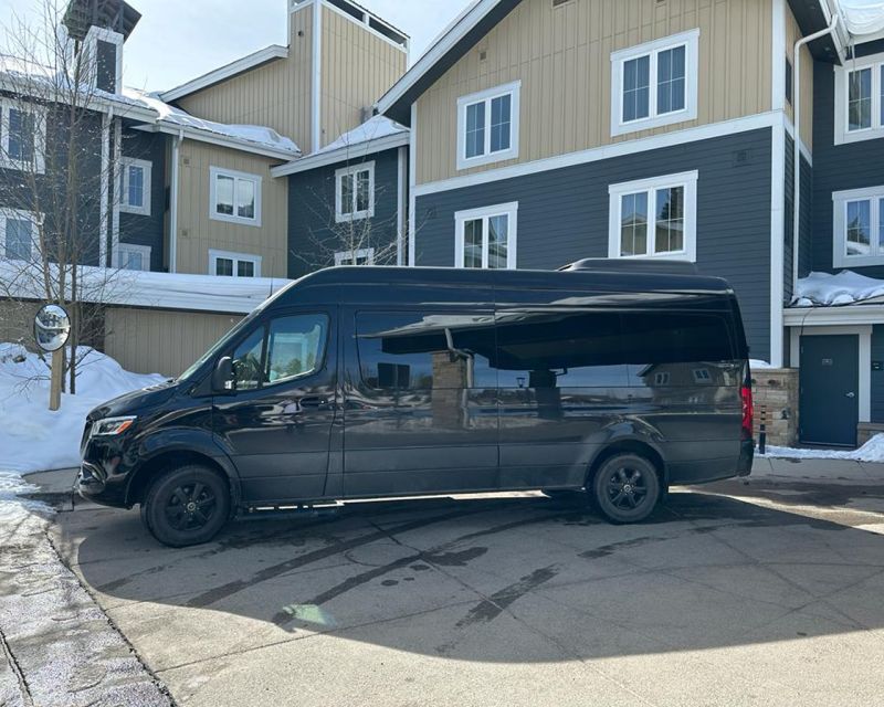 Denver Airport Transfer To/From Aspen for 6-14 Sprinter Van - Pricing and Location Details