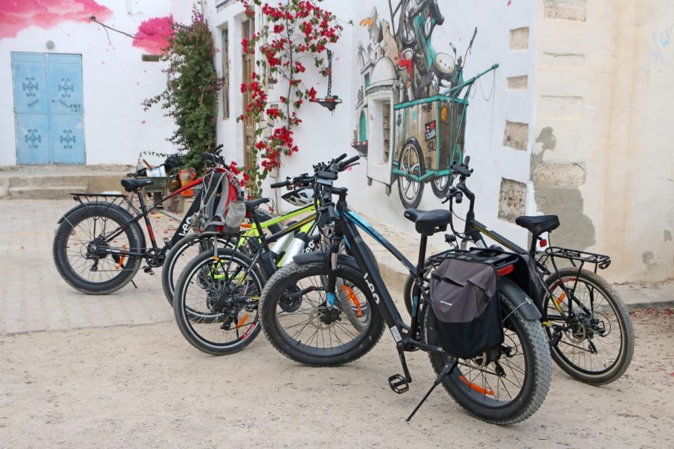 Djerba: Erriadh Djerbahood E-Bike Tour - Visitor Reviews and Location