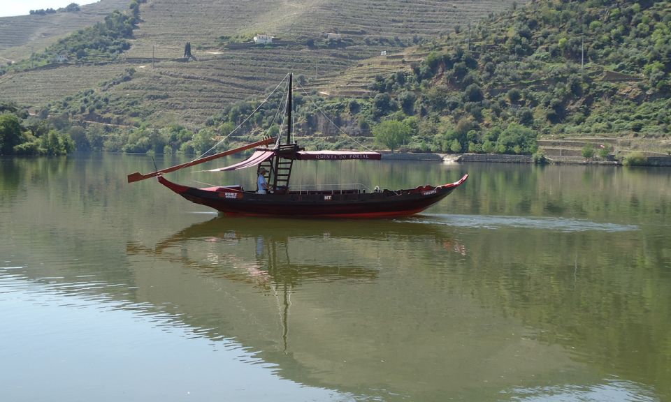 Douro Valley: Premium Full-Day Tour Experience - Review Summary