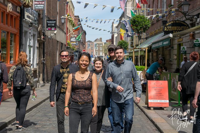 Dublin Family Adventure: Cherished Memories in Every Photo - Host Interaction Highlights