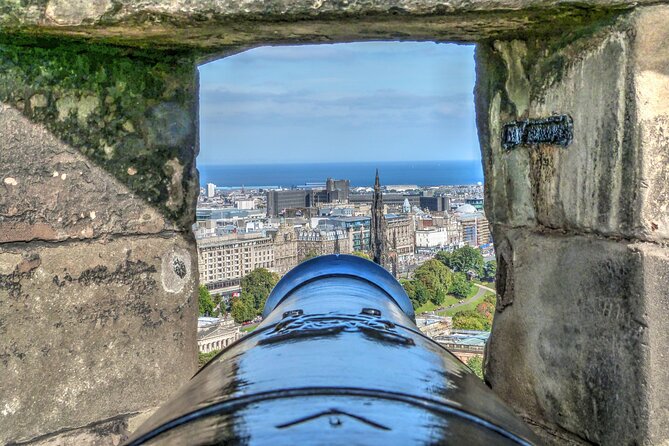 Edinburgh Self-Guided Audio Tour - Its History and Secrets - Operating Hours and Availability