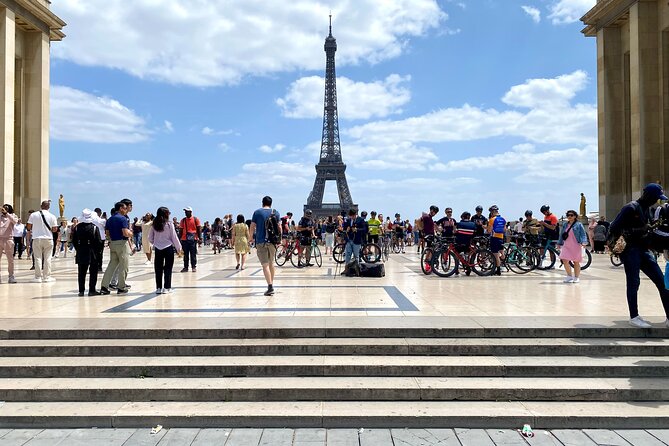 Eiffel Tower Summit/All Floors Private Guided Tour by Elevator - Common questions