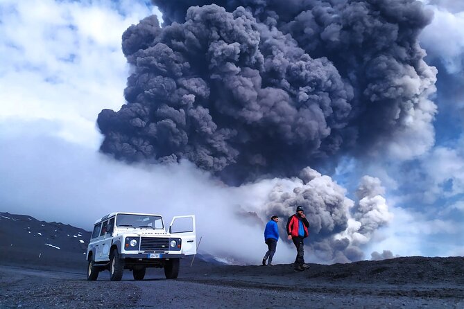 Etna Excursion 3000 Meters With 4x4 Cable Car and Trekking - Expert Guided Tour