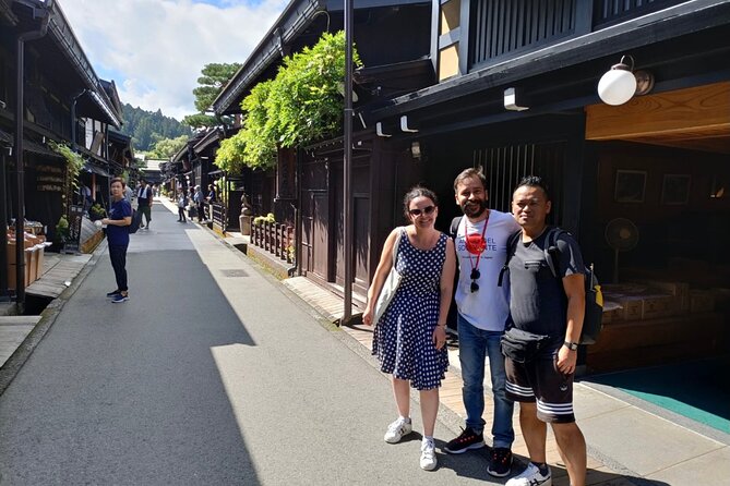 Experience Takayama Old Town 30 Minutes Walk - Photo Opportunities Along the Way