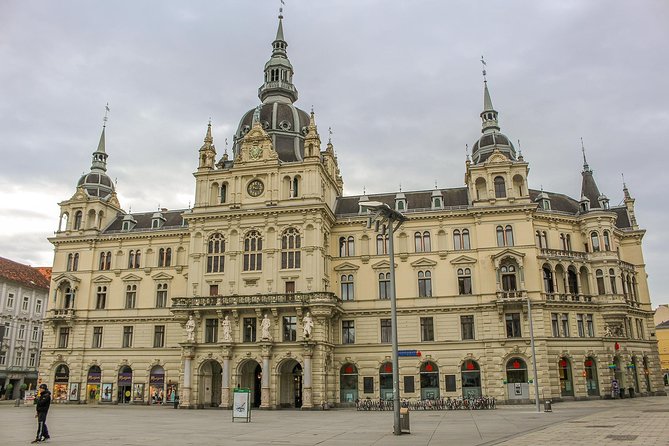 Explore Graz in 1 Hour With a Local - Cancellation Policy and Refunds