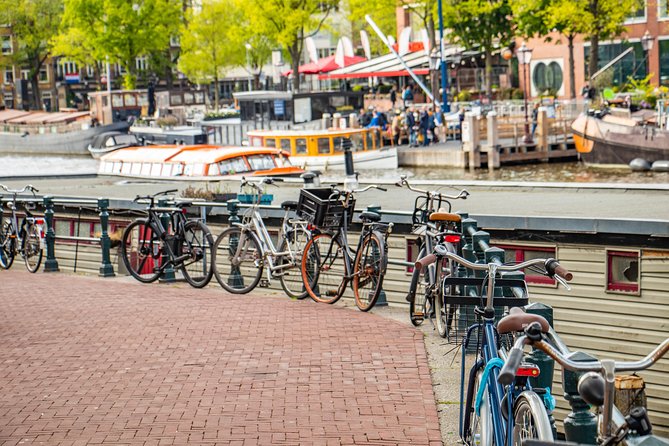 Explore the Instaworthy Spots of Amsterdam With a Local - Exclusions and Accessibility