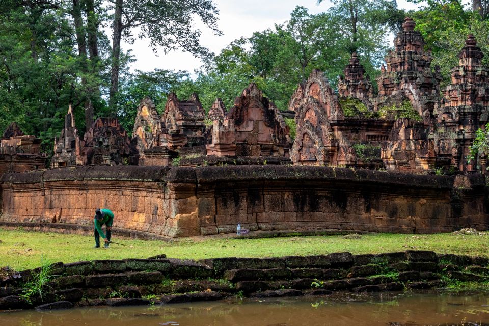 Explore the Majesty of Angkor Wat: A Memorable 2-Day Tour - Additional Information