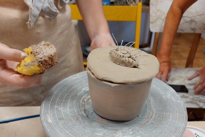 Family Ceramics Workshops In Artemida - Logistics and Meeting Point