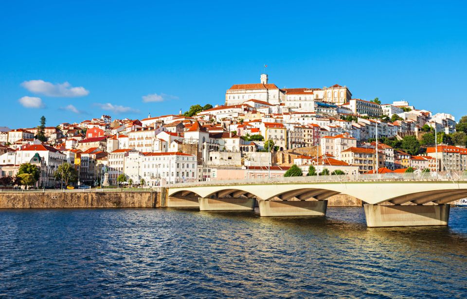 Fátima and Coimbra Private Tour - Meal Options and Community Support