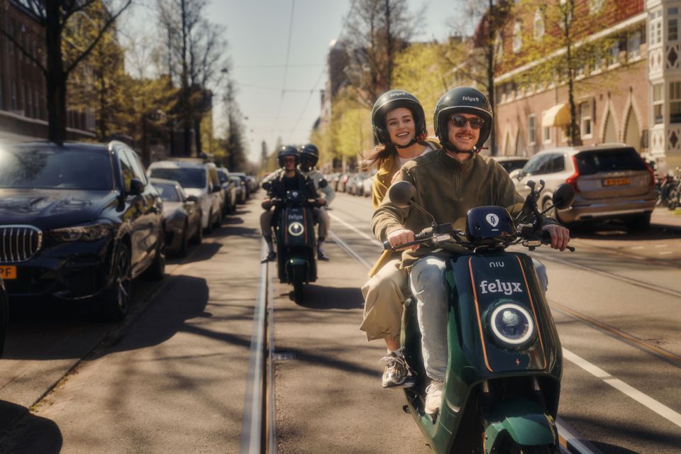 Felyx E-Moped Day Pass - Key Features and Sustainability