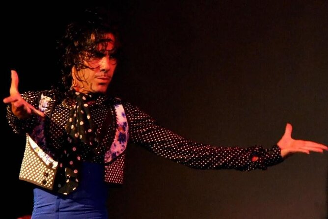 Flamenco Show at Tablao Alvarez Quintero in Seville - Seating and Venue Experience