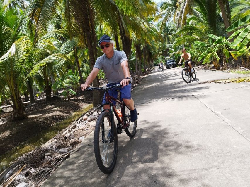 Floating Market Full-Day Bicycle Tour From Bangkok - Market Experience