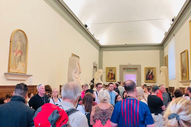 Florence Accademia Gallery Tour With Entrance Ticket Included - Guides Expertise and Tour Experience