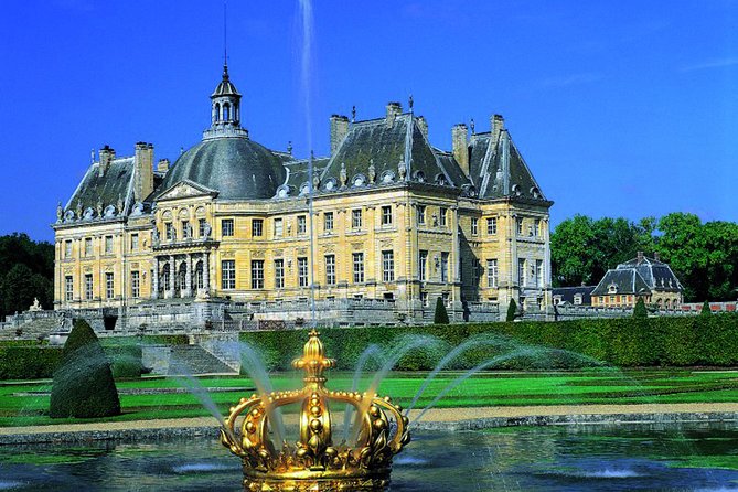 Fontainebleau and Vaux Le Vicomte Chateaux Day Trip From Paris - Customer Service