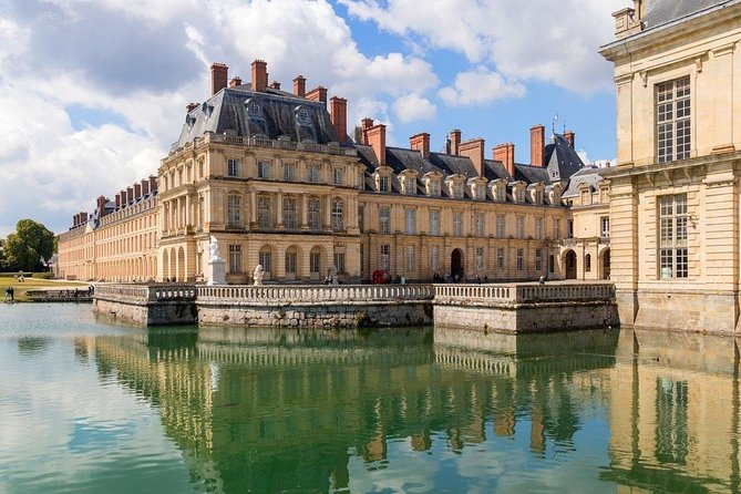 Fontainebleau & Vaux-Le-Vicomte Trip With Local Guide & Private Transportation - Customer Reviews & Ratings