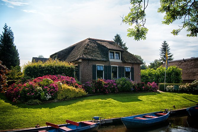 From Amsterdam: Guided Day Trip to Giethoorn With Boat Tour - Cancellation Policy